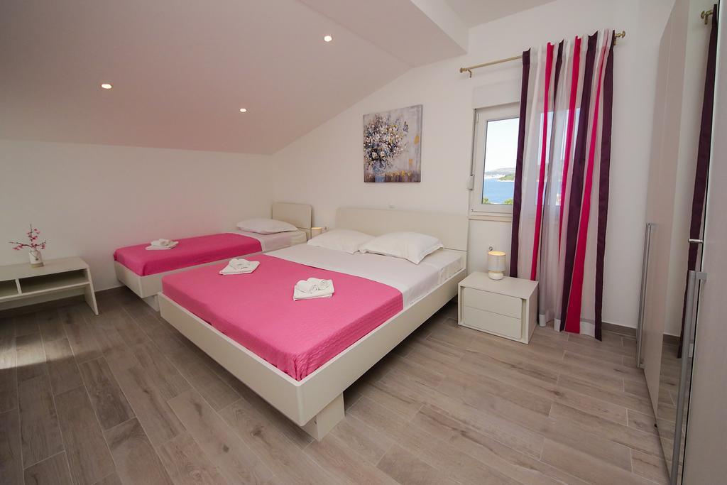 Villa Sena Ražanj Exteriör bild
